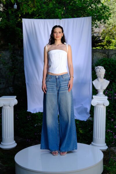 Aksheya Blanc Corset 1
